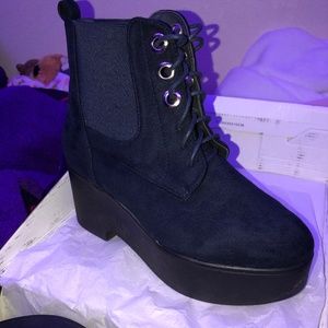 BESTON Platform shoes